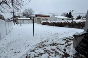 934 Ottawa Ave, West Saint Paul, MN 55118 - Photo 5