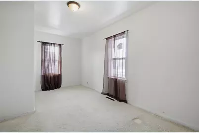 1204 1st Avenue NE, Austin, MN 55912 - Photo 21