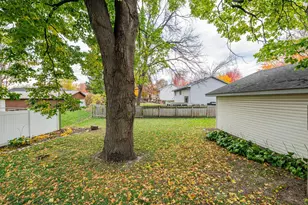 763 McKnight Rd S, Saint Paul, MN 55119 - Photo 7