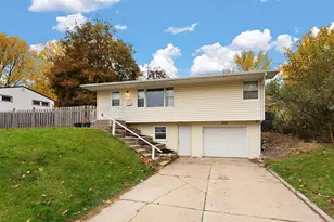 7169 Clay Ave, Inver Grove Heights, MN 55076 - Photo 1