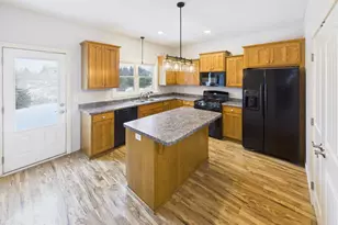 3317 Old Stone Way NE, Sauk Rapids, MN 56379 - Photo 7