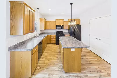 3317 Old Stone Way NE, Sauk Rapids, MN 56379 - Photo 5