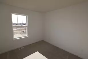 1691 Tyrone Dr, Shakopee, MN 55379 - Photo 11