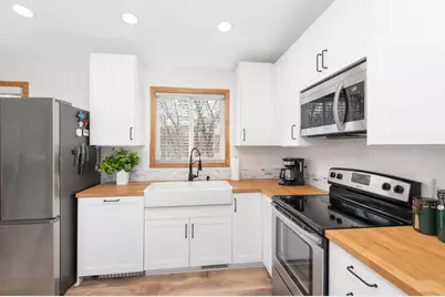 9180 Eden Prairie Road, Eden Prairie, MN 55347 - Photo 3