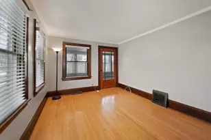 2014 Cottage Ave E, Saint Paul, MN 55119 - Photo 3