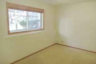 4002 Cedar Grove Ln, Eagan, MN 55122 - Photo 11