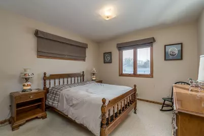 229 Pfau Street, Mankato, MN 56001 - Photo 15