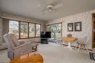 229 Pfau St, Mankato, MN 56001 - Photo 13