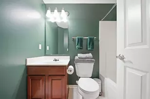 9796 Cupola Ln, Eden Prairie, MN 55347 - Photo 33