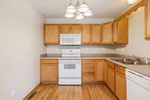 2533 Cobble Hill Ct, Woodbury, MN 55125 - Photo 17