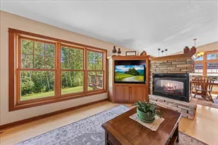 667 Red Maple Ln, Hudson, WI 54016 - Photo 31