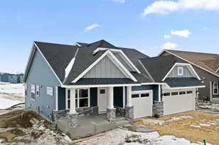 7525 Lotus Ln, Lino Lakes, MN 55038 - Photo 3