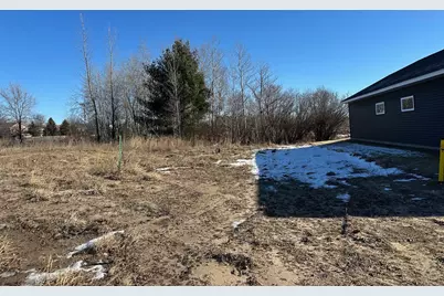 216 8th Avenue NE, Isanti, MN 55040 - Photo 1