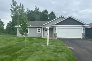 216 8th Ave NE, Isanti, MN 55040 - Photo 1