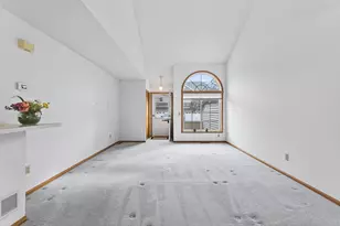 13807 Granada Way, Apple Valley, MN 55124 - Photo 5