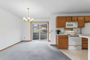 13807 Granada Way, Apple Valley, MN 55124 - Photo 7