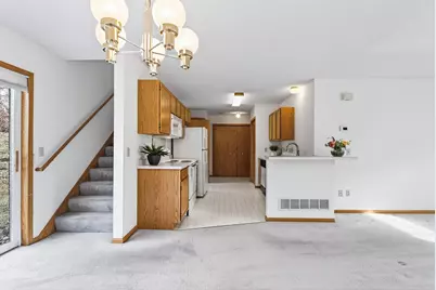 13807 Granada Way #9, Apple Valley, MN 55124 - Photo 9