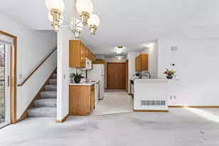 13807 Granada Way, Apple Valley, MN 55124 - Photo 9