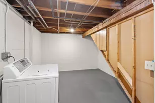 3933 Edgewood Ave N, Crystal, MN 55427 - Photo 21