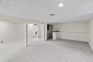 3933 Edgewood Ave N, Crystal, MN 55427 - Photo 19