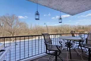 2445 Londin Ln E, Maplewood, MN 55119 - Photo 21