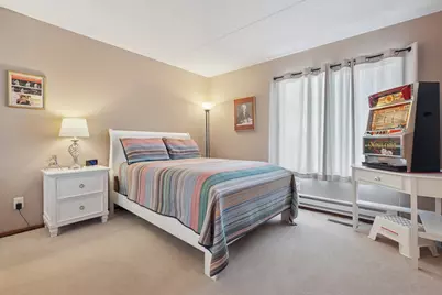 2445 Londin Lane E #212, Maplewood, MN 55119 - Photo 13