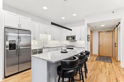 1240 S 2nd Street #604, Minneapolis, MN 55415 - Photo 15