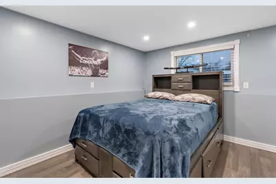 3433 77th Avenue N, Brooklyn Park, MN 55443 - Photo 21