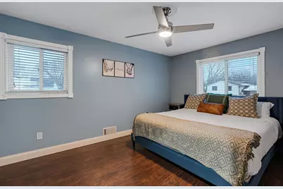 3433 77th Avenue N, Brooklyn Park, MN 55443 - Photo 13