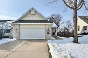 1894 Cherry St, Red Wing, MN 55066 - Photo 5