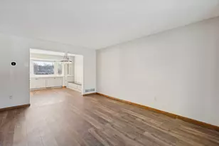 5000 Norwood Ln N, Plymouth, MN 55442 - Photo 7