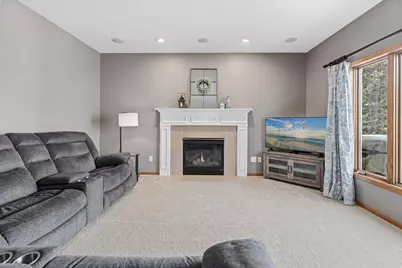 10813 185th Court NW, Elk River, MN 55330 - Photo 9