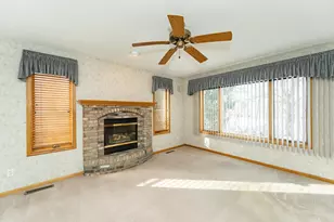 490 County Rd 11 NE, Pine Island, MN 55963 - Photo 5