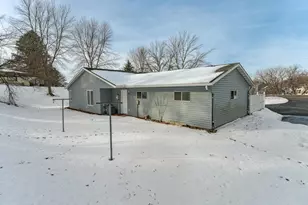 490 County Rd 11 NE, Pine Island, MN 55963 - Photo 19