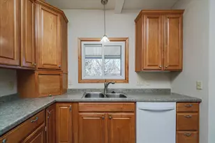 13801 High Dr, Burnsville, MN 55337 - Photo 5