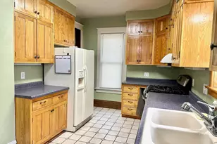 402 E 4th St, Albert Lea, MN 56007 - Photo 11