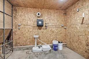 617 Pierce St, Anoka, MN 55303 - Photo 77