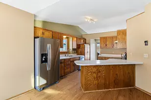 9629 Lakeside Trail, Champlin, MN 55316 - Photo 5