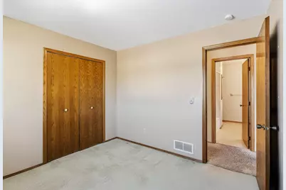 9629 Lakeside Trail, Champlin, MN 55316 - Photo 15