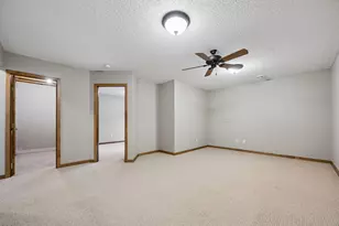 922 Ramsey St, Hastings, MN 55033 - Photo 47