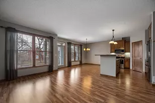 922 Ramsey St, Hastings, MN 55033 - Photo 21