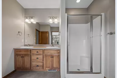 922 Ramsey Street, Hastings, MN 55033 - Photo 39