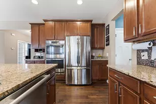 3863 Founders Path, Chaska, MN 55318 - Photo 9