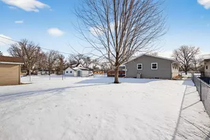 708 15th St W, Hastings, MN 55033 - Photo 27