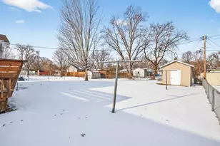 708 15th St W, Hastings, MN 55033 - Photo 29