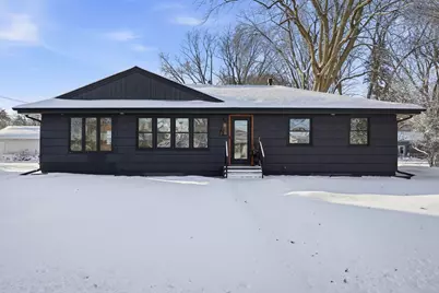 618 9th Avenue NW, New Brighton, MN 55112 - Photo 1