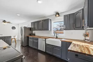 618 9th Ave NW, New Brighton, MN 55112 - Photo 23