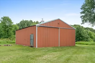 1735 Hwy 63, New Richmond, WI 54017 - Photo 37