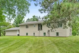 1735 Hwy 63, New Richmond, WI 54017 - Photo 33