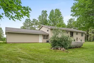 1735 Hwy 63, New Richmond, WI 54017 - Photo 35